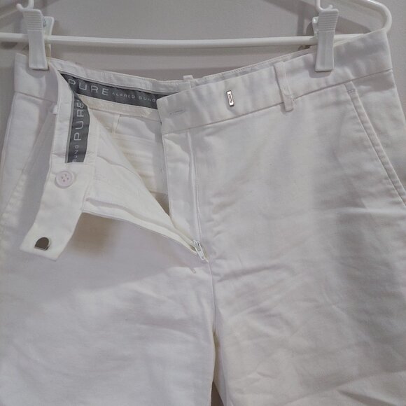 Pure By Alfred Sung White Bermuda 11" Cotton Stretchy Shorts (Size M) - Picture 2 of 9